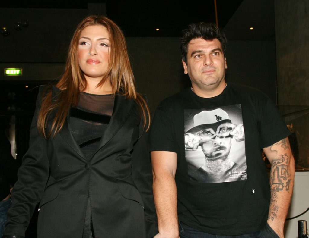 Τέλος η κόντρα ανάμεσα στην Έλενα Παπαρίζου & τον Τόνυ Μαυρίδη – «Έλυσαν» τις διαφορές τους στο δικαστήριο