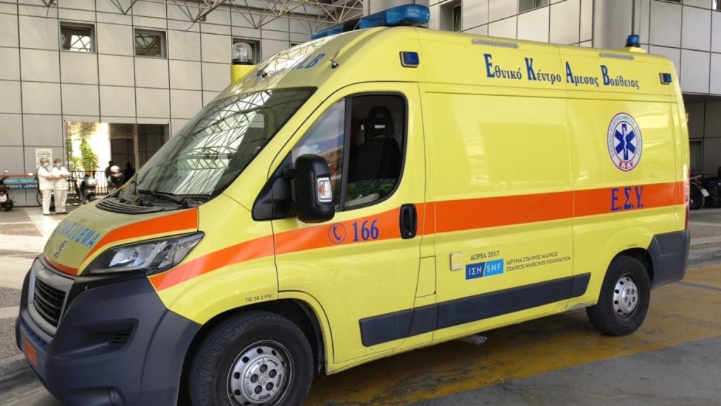 Θεσσαλονίκη: Στο νοσοκομείο «Παπαγεωργίου» μεταφέρθηκε η γυναίκα που έπεσε από μπαλκόνι διαμερίσματος