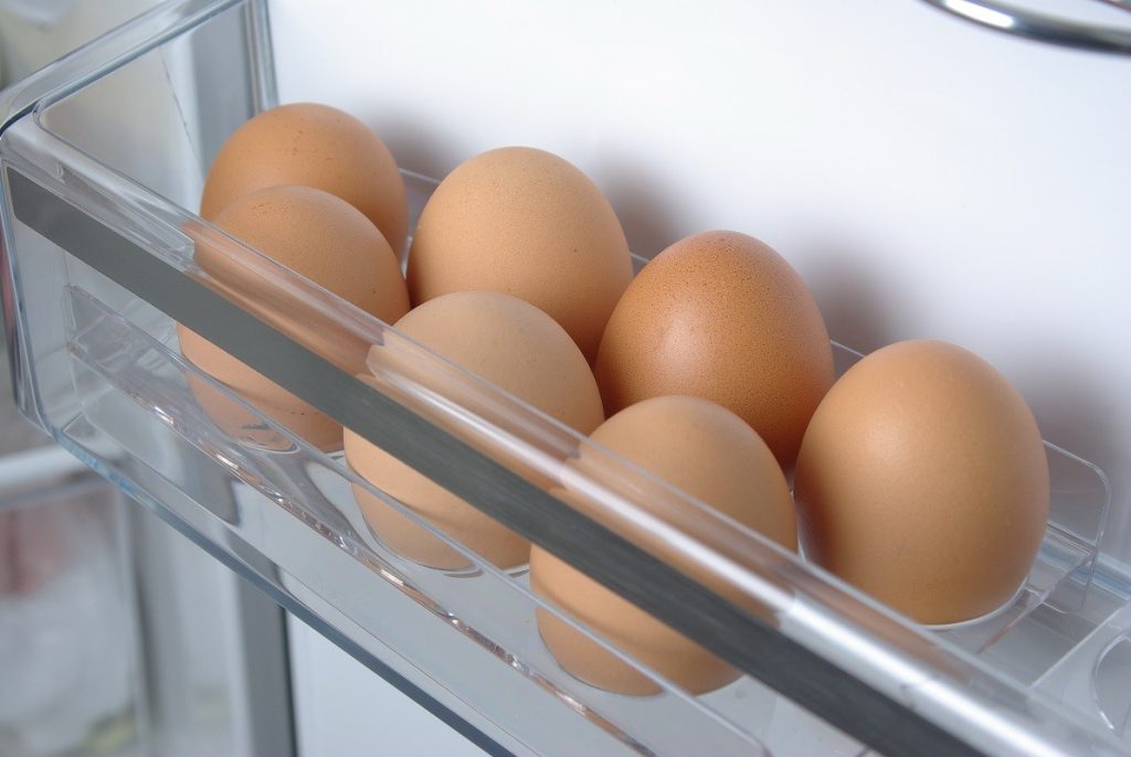 Το πιο συχνό λάθος που κάνουμε με τα αυγά και χαλάνε πιο γρήγορα
