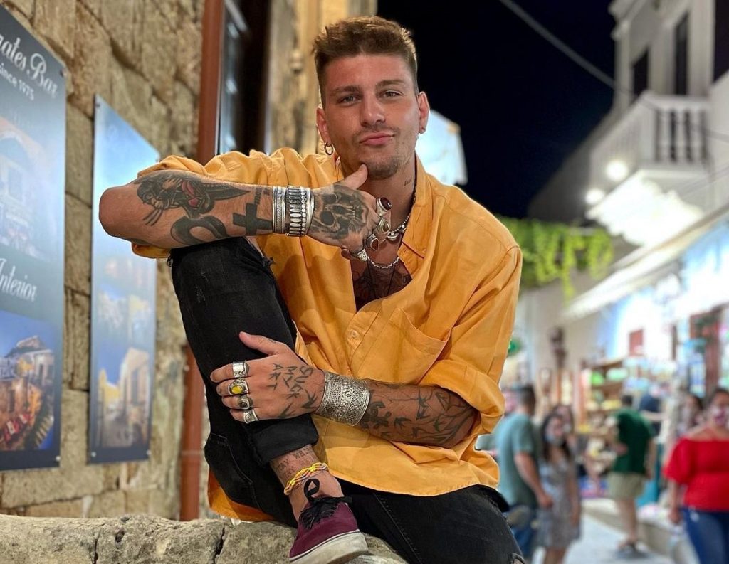 Στηβ Μιλάτος: Ελεύθερος με εγγύηση 2.000 ευρώ και εμφάνιση στο Αστυνομικό Τμήμα 2 φορές το μήνα