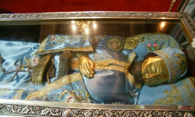 Άγιος Ιωάννης ο Ρώσος: Πώς ζήτησε την αλλαγή των αμφίων του το 2005;