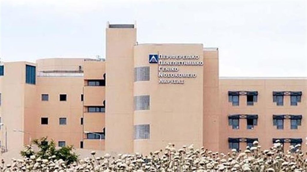Αδιανόητο περιστατικό: Ασθενής ΜΕΘ εγκλωβίστηκε στο ασανσέρ του νοσοκομείου Λάρισας για πάνω από μία ώρα