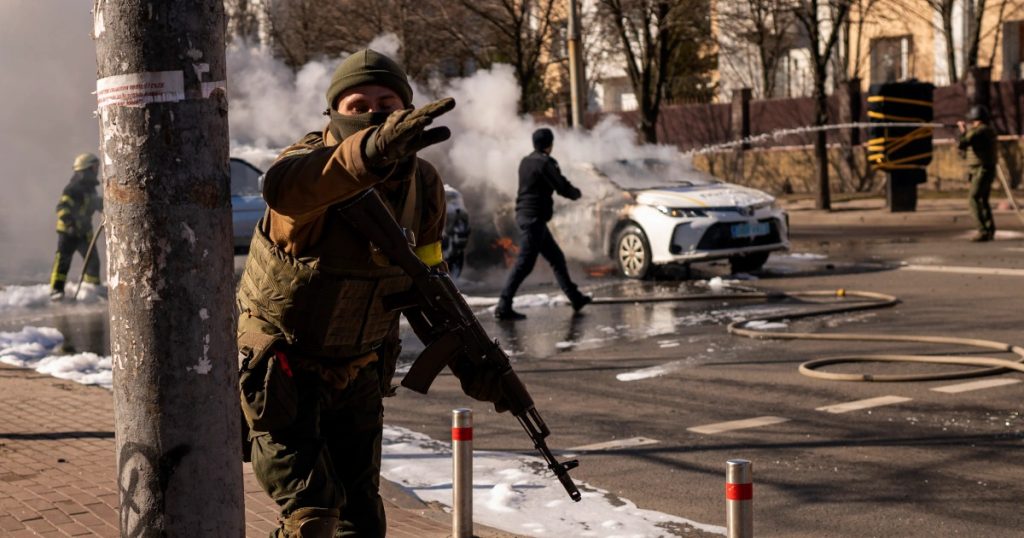 Βίντεο: Ομάδα Ουκρανών στρατιωτών και Αμερικανών-Βρετανών μισθοφόρων πέφτουν σε ενέδρα στο Σεβεροντονέτσκ