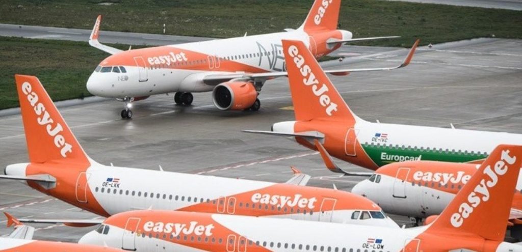 Βρετανία: Mεγάλα προβλήματα για την easyJet – Ακυρώνει περισσότερες από 200 πτήσεις