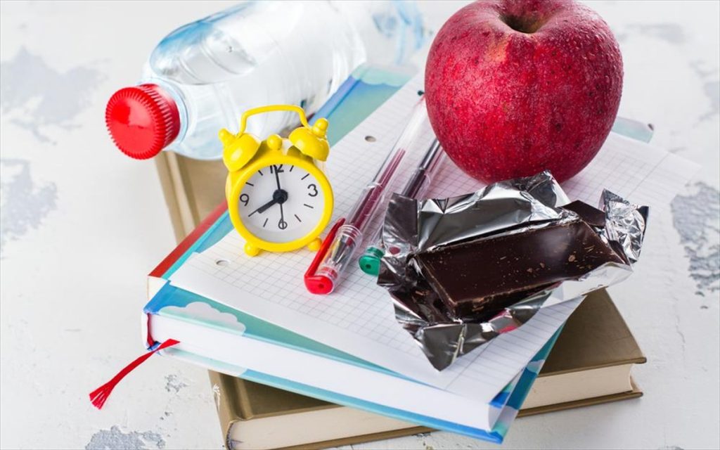 Πανελλήνιες: Η διατροφή που πρέπει να ακολουθήσουν οι υποψήφιοι