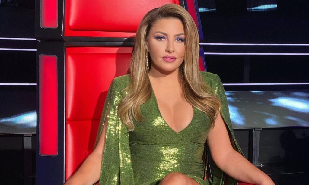 Έλενα Παπαρίζου: «Ο παιδικός μου έρωτας ήταν ο Χρήστος Δάντης»