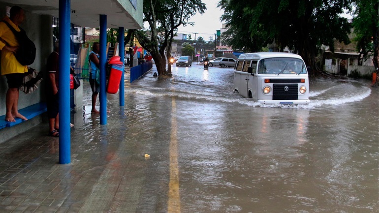 Βραζιλία: Στους 84 νεκρούς αυξήθηκε ο απολογισμός των θυμάτων των πλημμυρών στην Περναμπούκο