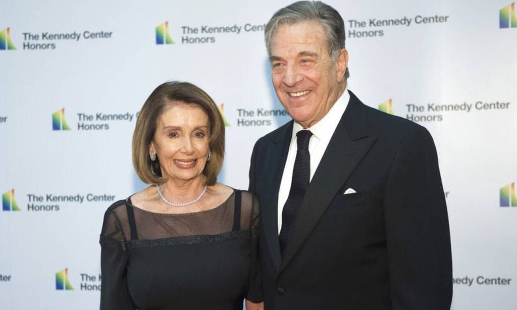 ΗΠΑ: Χειροπέδες στον 82χρονο σύζυγο της Ν.Πελόζι – Κατηγορείται ότι οδηγούσε μεθυσμένος