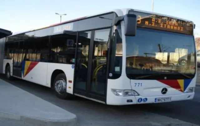 Ακραία περιστατικά στη Θεσσαλονίκη: Επιθέσεις σε λεωφορεία με μαχαίρια και κατσαβίδια