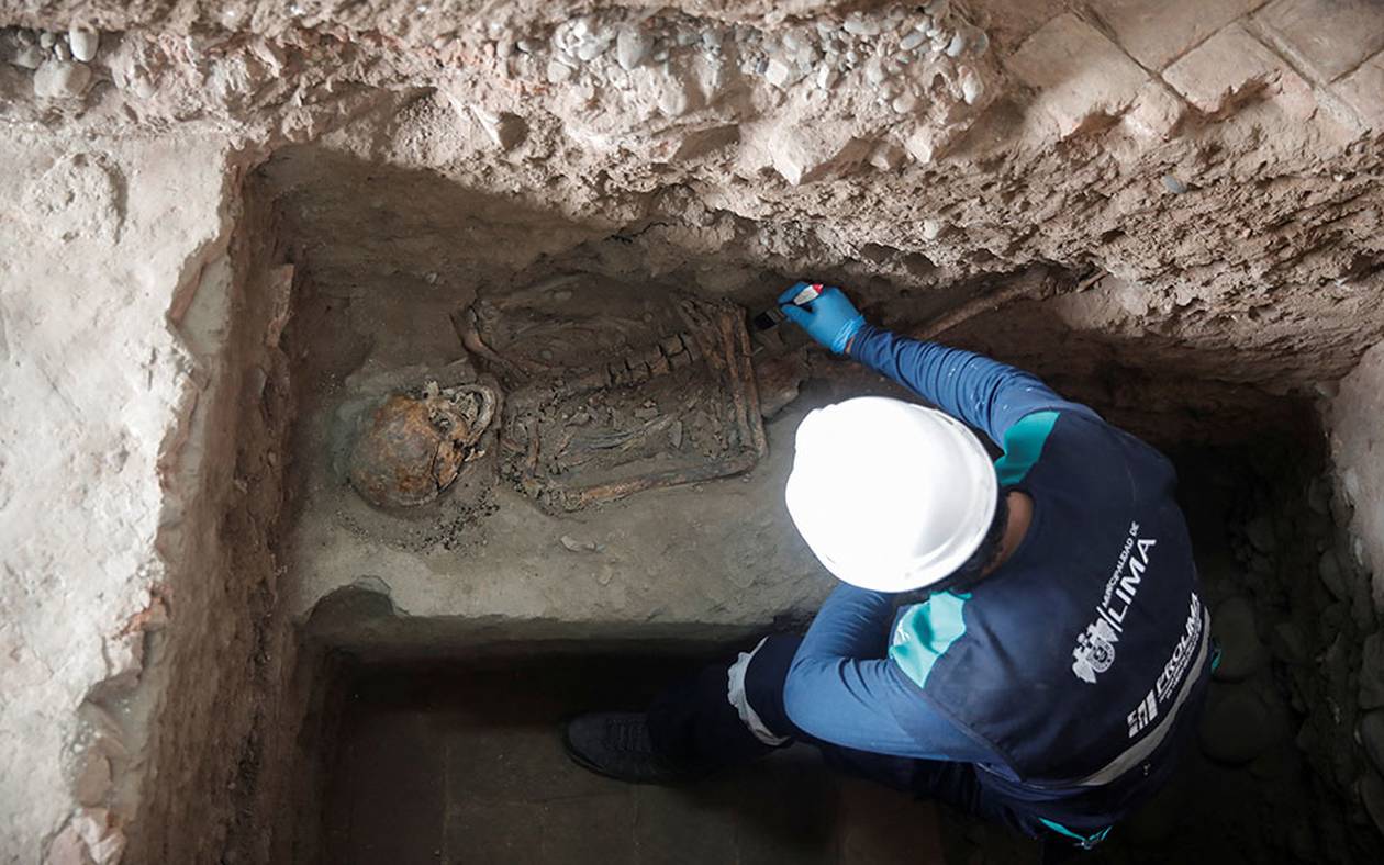 Περού: Αρχαιολόγοι ανακάλυψαν υπόγειες στοές κάτω από ναό 3.000 ετών