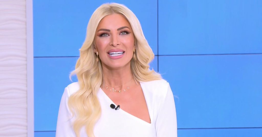 «Super Κατερίνα»: Ανοιχτή συζήτηση για το… μόριο του Π.Καλλίδη –  «Μικραίνει το μόριο; Τι μικρό; – Όχι όχι, ήταν μεγάλο!»