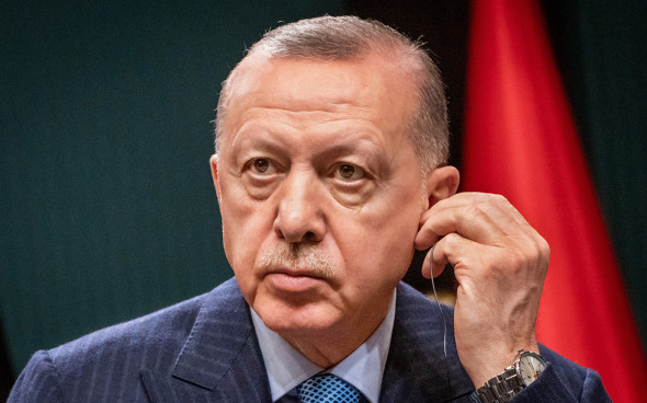 Ο Ρ.Τ.Ερντογάν κάλεσε τον Β.Πούτιν να πραγματοποιήσει συνάντηση Ρωσίας-Ουκρανίας-ΟΗΕ 