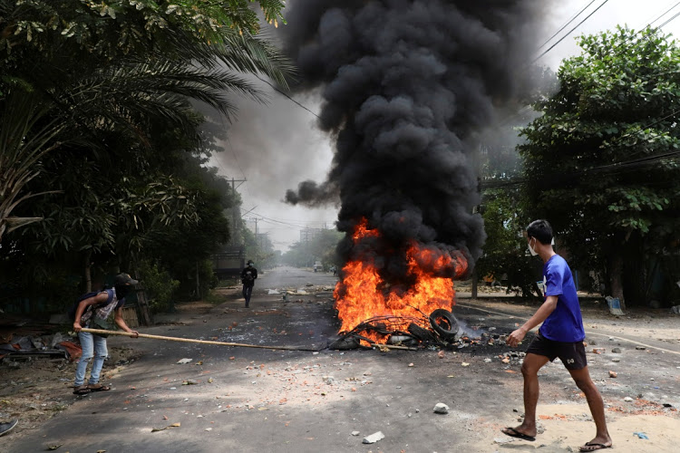 Μιανμάρ: Έκρηξη βόμβας με ένα νεκρό και εννέα τραυματίες