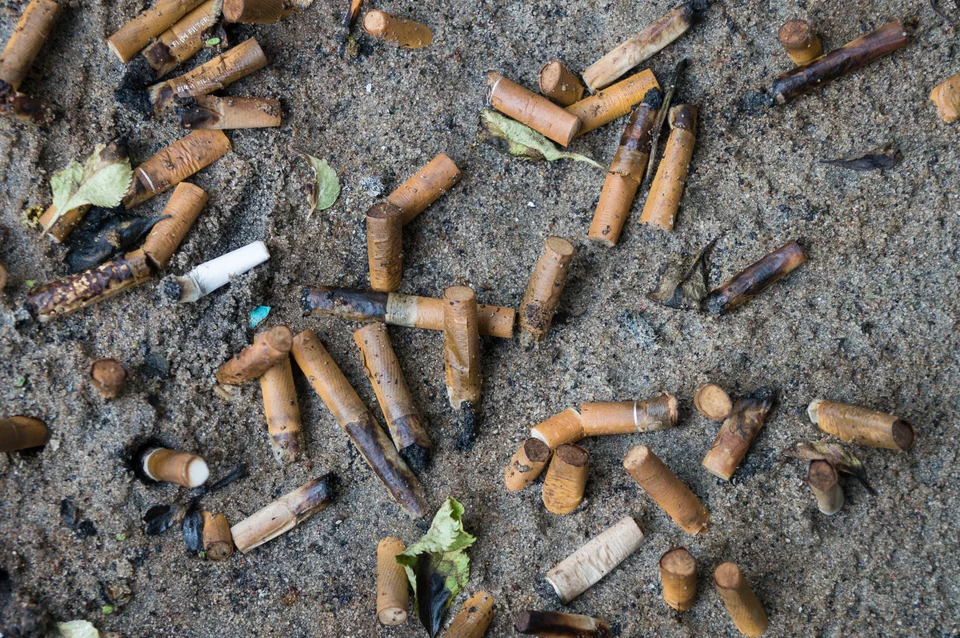 ΠΟΥ: «Η βιομηχανία καπνού προκαλεί σημαντικές βλάβες στο περιβάλλον»