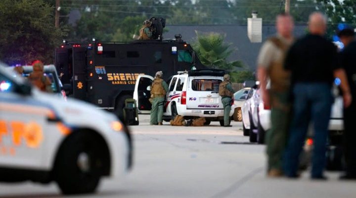 ΗΠΑ: Τρεις νεκροί από πυροβολισμούς στον χώρο στάθμευσης εκκλησίας στην Αϊόβα