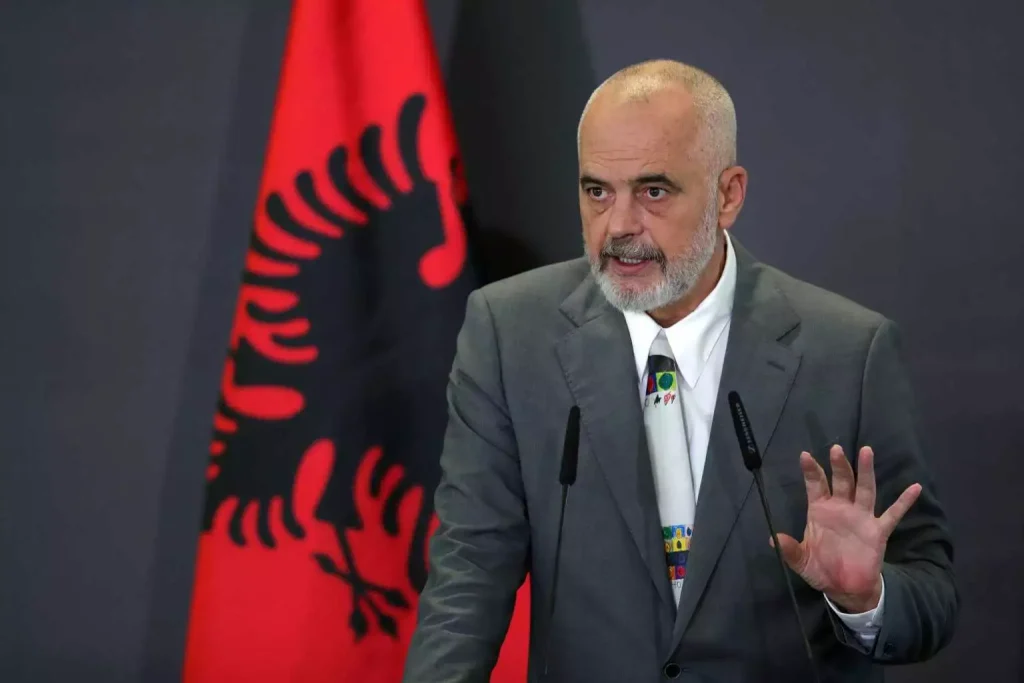 Έντι Ράμα: «Χωρίς τoν Ερντογάν δεν θα είχε εμβόλια κατά Covid-19 η Αλβανία»