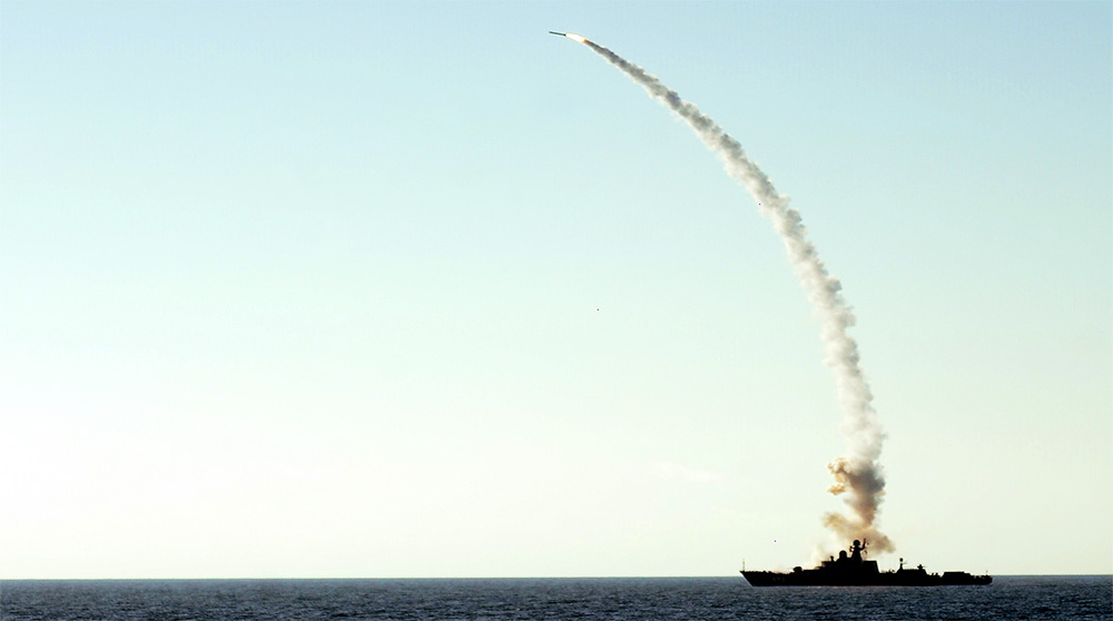 «Βροχή» ρωσικών βομβαρδισμών: Οι Ρώσοι εκτόξευσαν τουλάχιστον 6 πυραύλους cruise Kalibr στην περιοχή της Μαύρης Θάλασσας