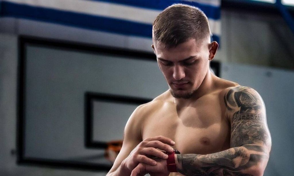 «Έξω φρενών» ο Γιωρίκας Πιλίδης στον αέρα εκπομπής: «Γελάς κιόλας δεν ντρέπεσαι ρε ξεφτίλα;»