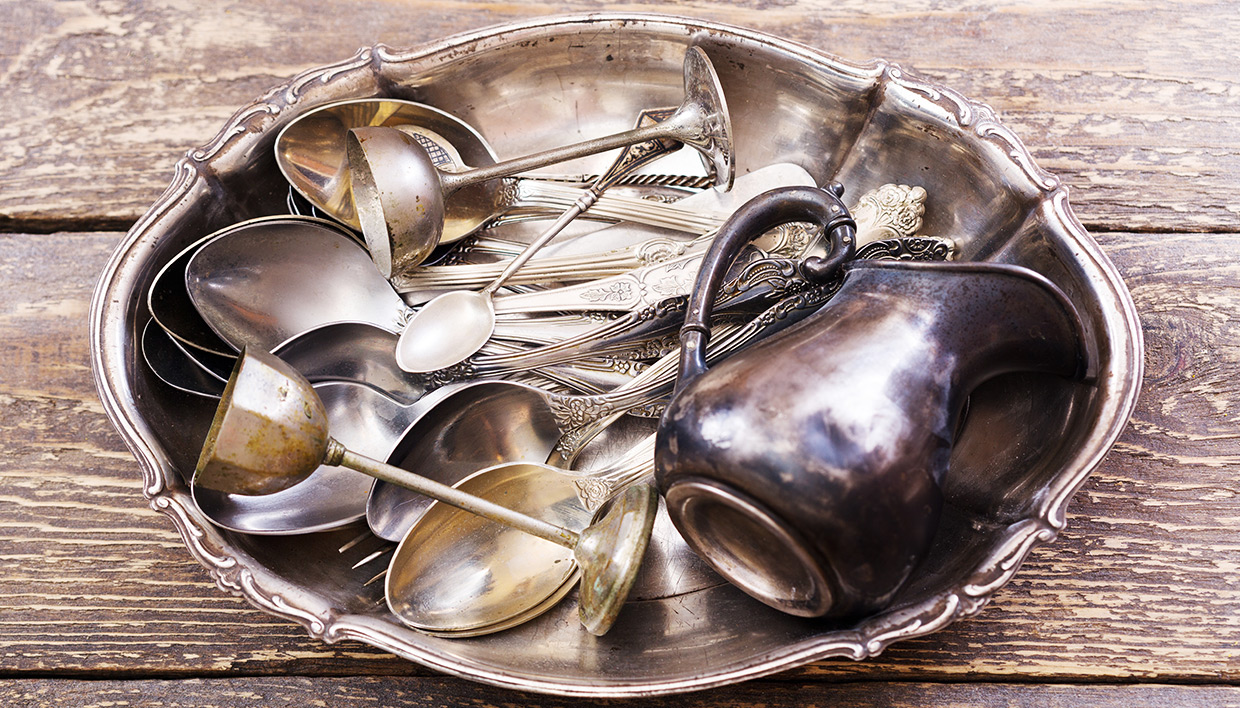 Με αυτόν τον τρόπο θα κάνετε τα ασημικά σας να… αστράφτουν