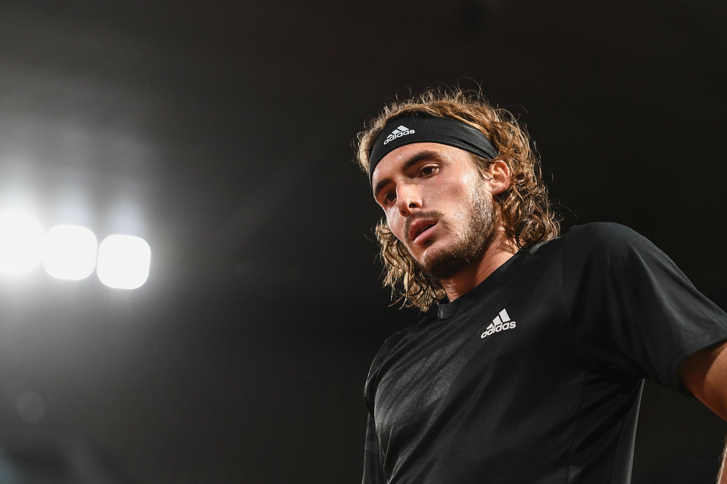 Σ.Τσιτσιπάς σε Ναδάλ: «Έβαλες χρόνο, καρδιά και ψυχή σε αυτό και η επιμονή σου έφερε το 14ο»