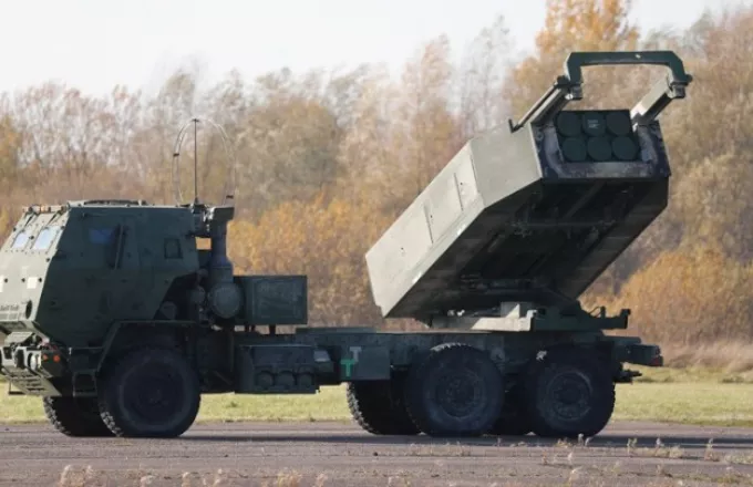 Η Βρετανία στέλνει εκτοξευτήρες πολλαπλών ρουκετών M270 στην Ουκρανία