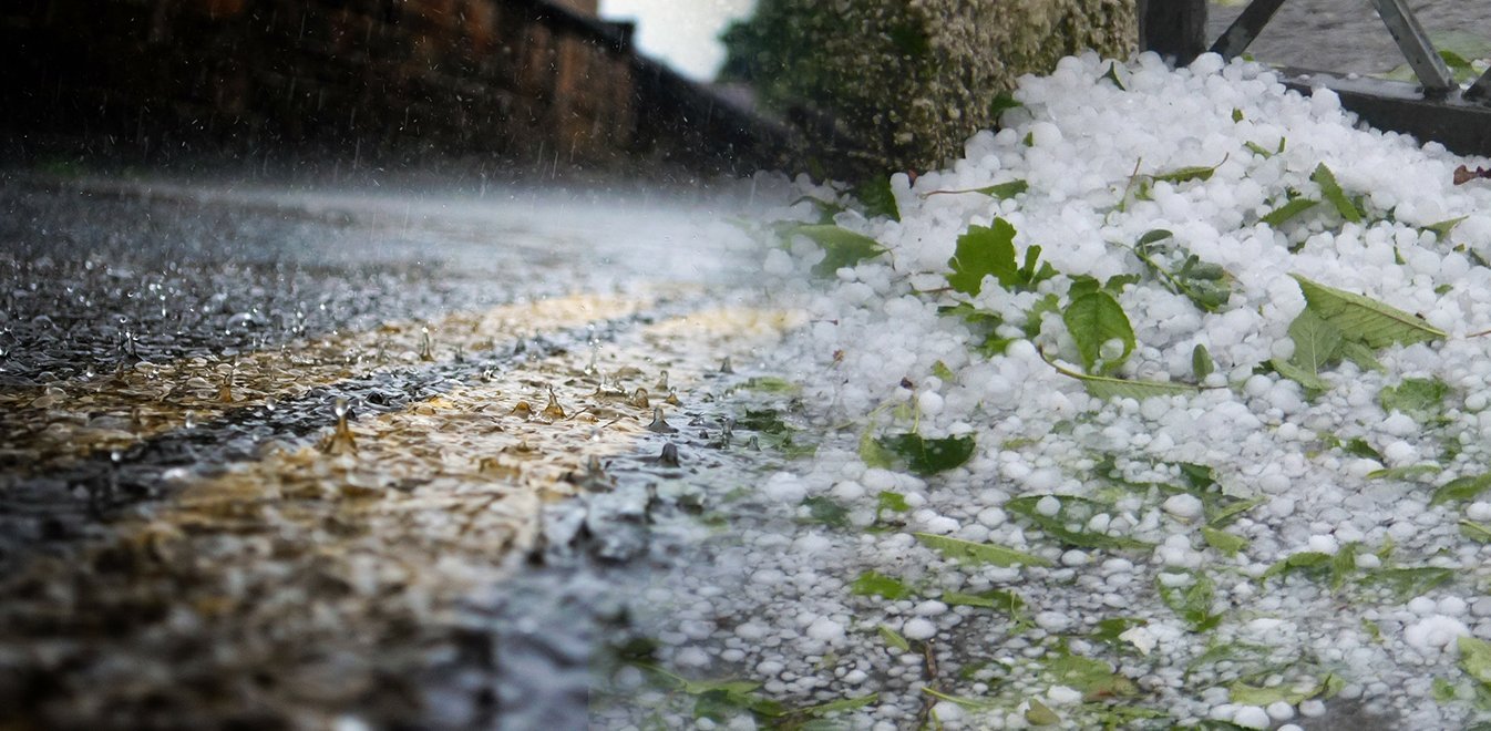 Ο καιρός «τρελάθηκε»: Εν μέσω Ιουνίου σφοδρή χαλαζόπτωση πλήττει το Αμύνταιο Φλώρινας (βίντεο)