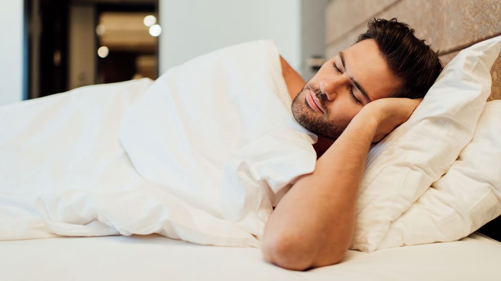 Νέα μελέτη: Συχνή η διαταραχή του ύπνου και η κόπωση μετά την Covid-19