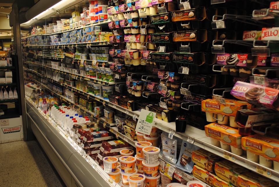 Ισπανία: Καθιερώνει πρόστιμα σε σούπερ μάρκετ και εστιατόρια για να μειωθεί η σπατάλη τροφίμων