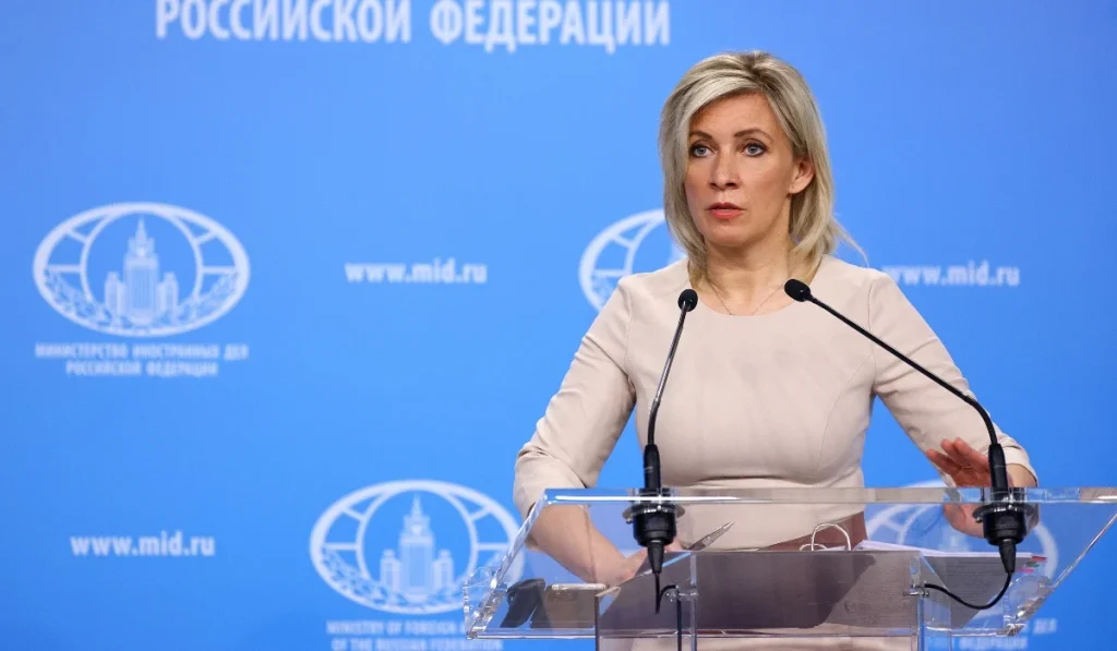 Μ.Ζαχάροβα για τους Έλληνες διπλωμάτες: «Δεν είναι δική μας επιλογή οι αμοιβαίες απελάσεις»