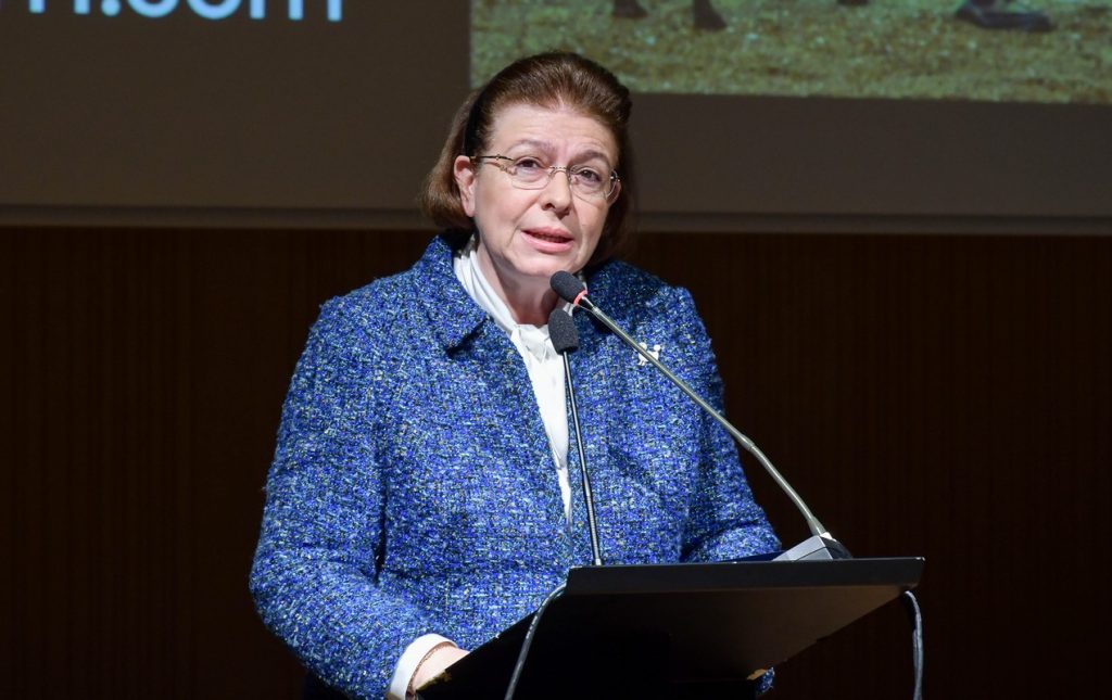 Με κορωνοϊό διαγνώστηκε η πλήρως εμβολιασμένη Λίνα Μενδώνη