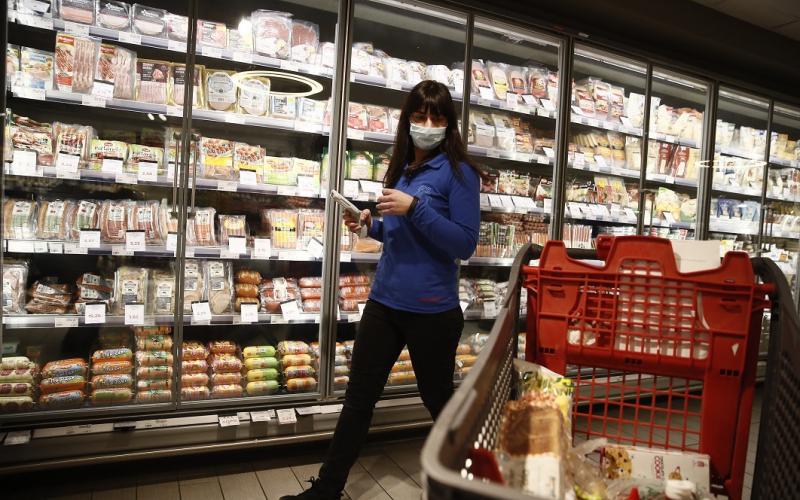 Μάθετε σε ποια απαραίτητα είδη θα αυξηθούν οι τιμές