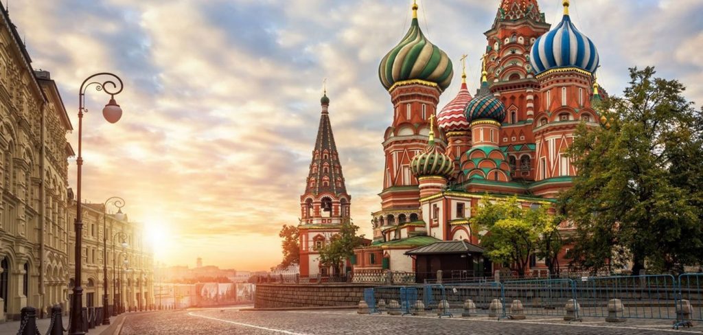 Η Ρωσία μετονομάζει σε «πλατείες Λαϊκών Δημοκρατιών Ντονέτσκ-Λουγκάνσκ» τους δρόμους των πρεσβειών ΗΠΑ και Γερμανίας στη Μόσχα