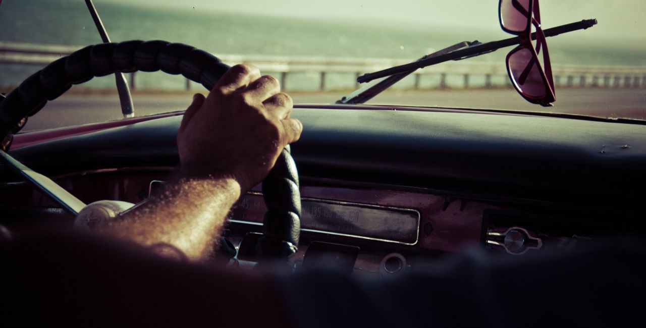 Οδήγηση: Σε ποια ηλικία πρέπει να… αφήνουμε το τιμόνι;