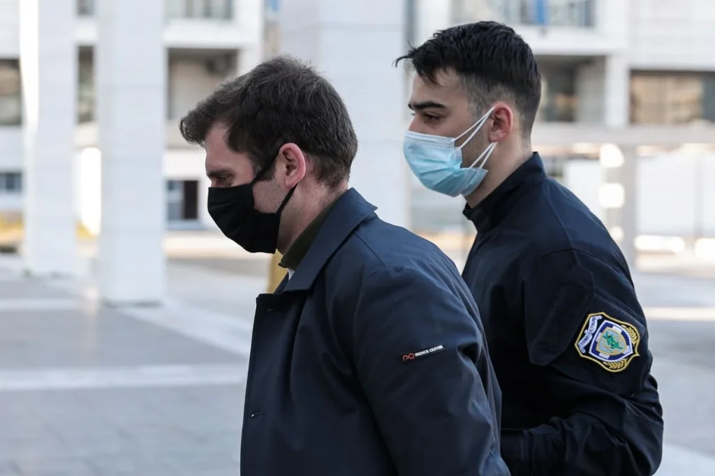 Δίκη προπονητή ιστιοπλοΐας: Απολογείται σήμερα ο κατηγορούμενος – Αρνείται το βιασμό