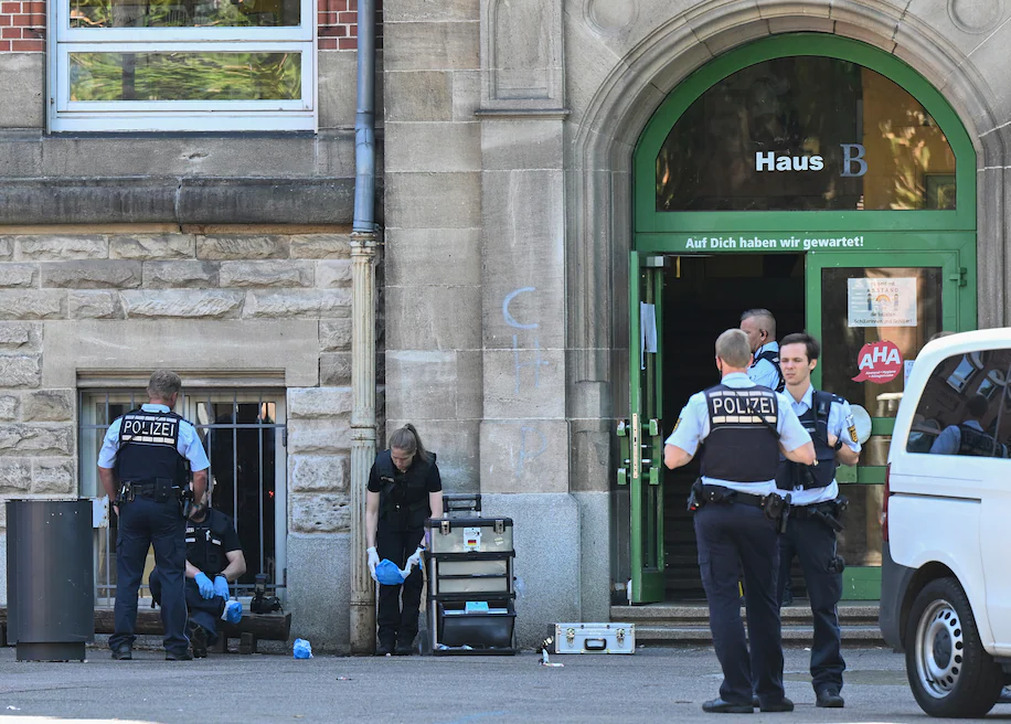 Γερμανία: Νεαρός επιτέθηκε με μαχαίρι σε πανεπιστήμιο – Τέσσερις τραυματίες
