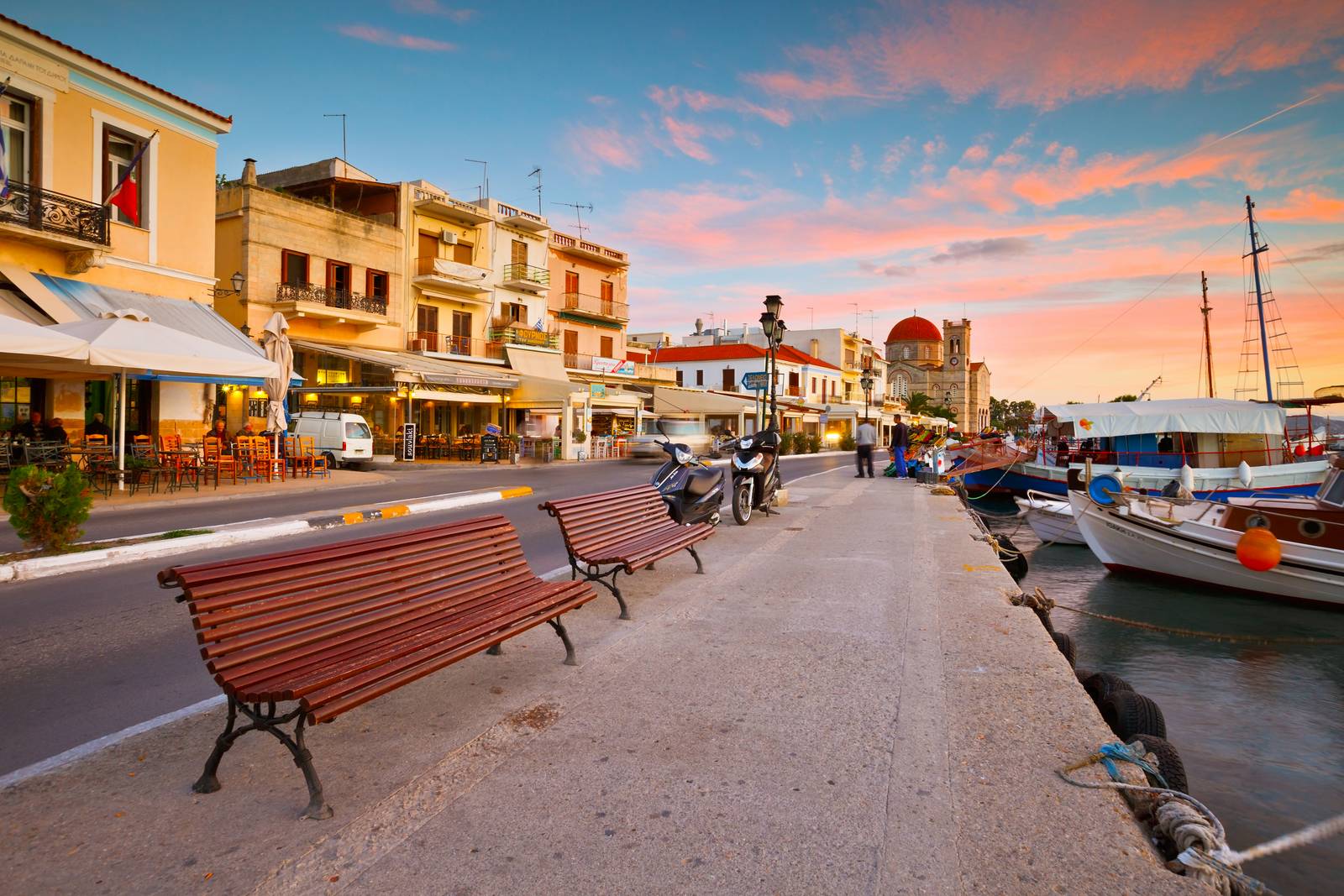 Αγίου Πνεύματος: Ιδέες για ημερήσιες αποδράσεις κοντά στην Αττική