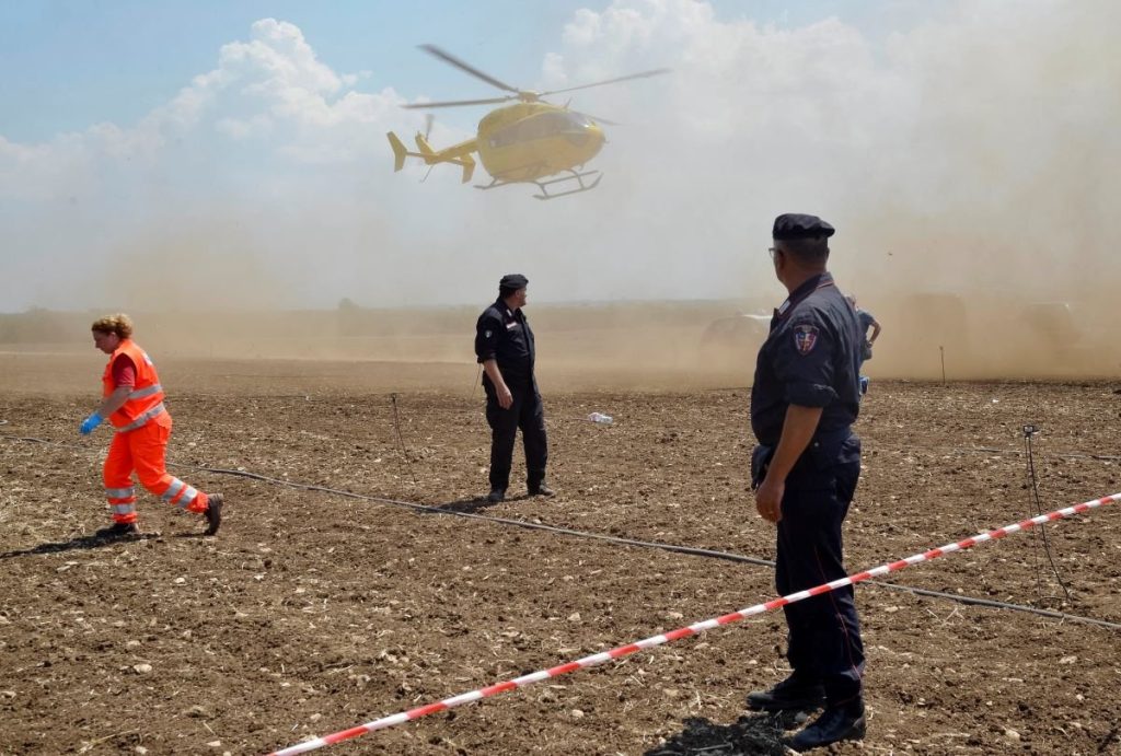 Έπεσε ελικόπτερο στην Ιταλία – Πέντε νεκροί και δύο αγνοούμενοι
