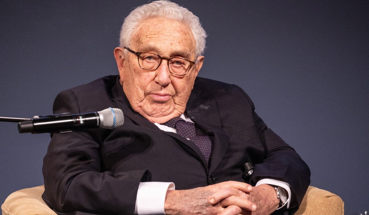 Ο Χ.Κίσινγκερ έδωσε διευκρινήσεις για τα περί παραχώρησης εδαφών στην Ρωσία (βίντεο)