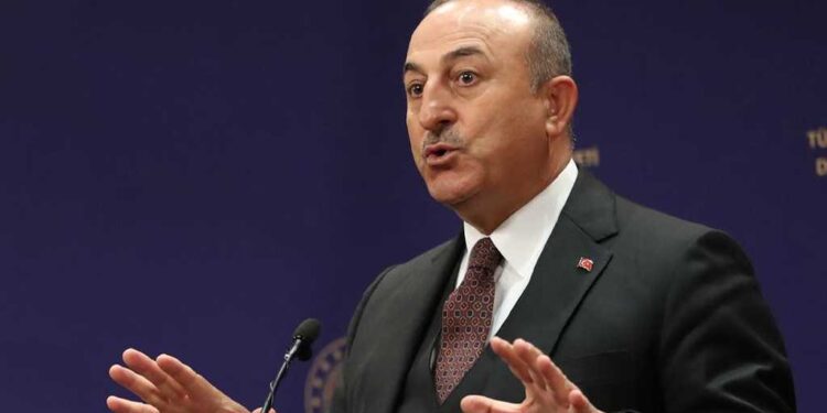 Στα κατεχόμενα της Κύπρου: Ο Μεβλούτ Τσαβούσογλου θα συναντηθεί τη Δευτέρα με τον Ερσίν Τατάρ