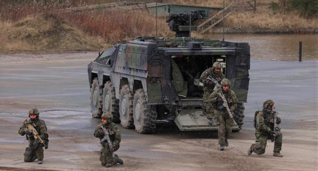 Ελλάδα-Ιταλία- Σλοβενία μέσω PESCO ετοιμάζουν ΤΟΜΑ εφοδιασμένο με σύστημα αεράμυνας μικρής εμβέλειας