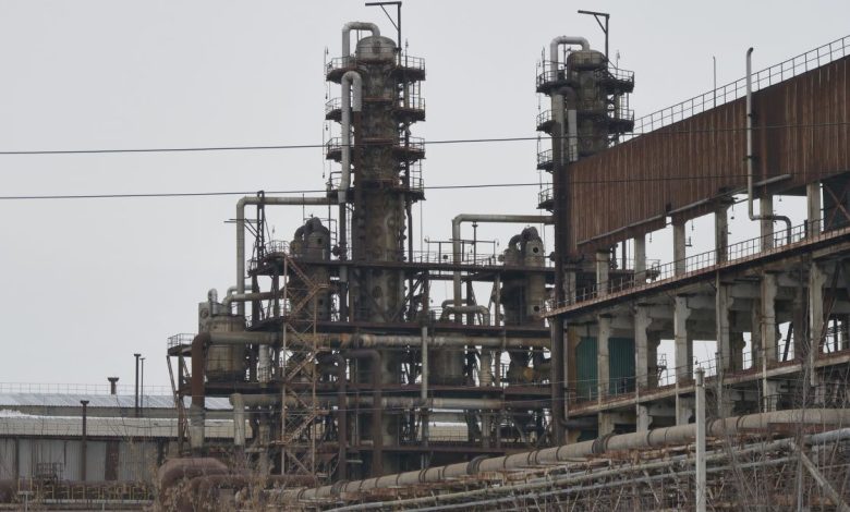 Ρωσικό ΥΠΑΜ: «Η μόνη διέξοδος για τους Ουκρανούς μαχητές που κρύβονται στο εργαστάσιο “Αζότ” είναι να παραδοθούν» 