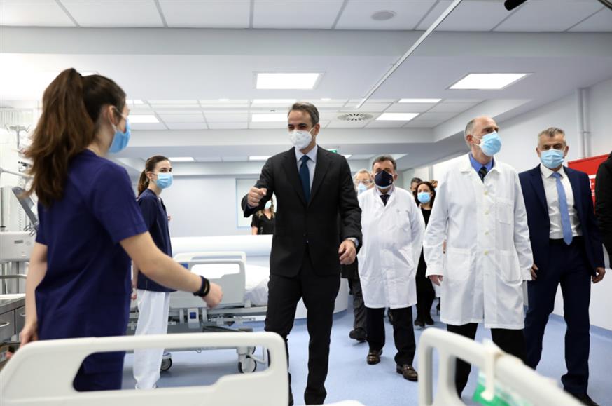 Απέφυγε «θερμή» συνάντηση με τους υγειονομικούς ο Κ.Μητσοτάκης: Τον περίμεναν πως και πως