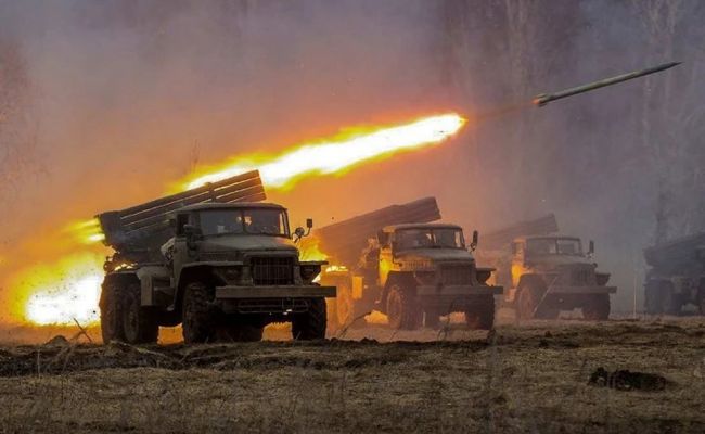Ντόνετσκ: Οι πιο σφοδροί ουκρανικοί βομβαρδισμοί κατά αμάχων από το 2014 – «Κτυπούν στο ψαχνό» οι νεοναζί
