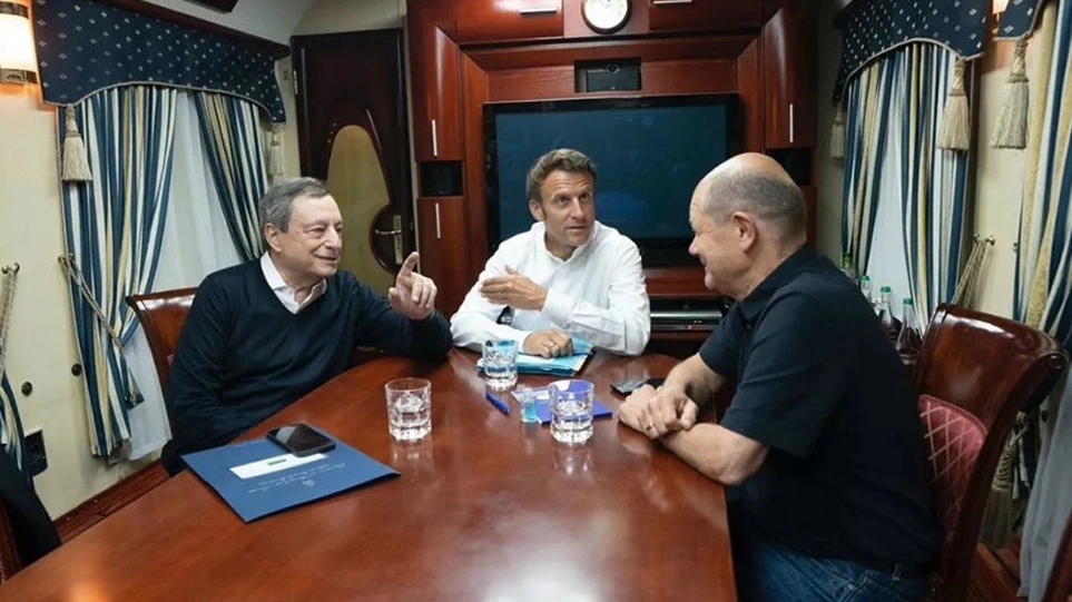 Ε.Μακρόν, Μ.Ντράγκι και Ο.Σολτς σε τρένο με προορισμό το Κίεβο: Στόχος να πειστεί ο Ζελένσκι για… παραχωρήσεις εδαφών