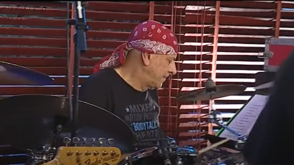 Σήμερα η δίκη του προφυλακισμένου ντράμερ των Πυξ Λαξ για αποπλάνηση 6χρονου κοριτσιού