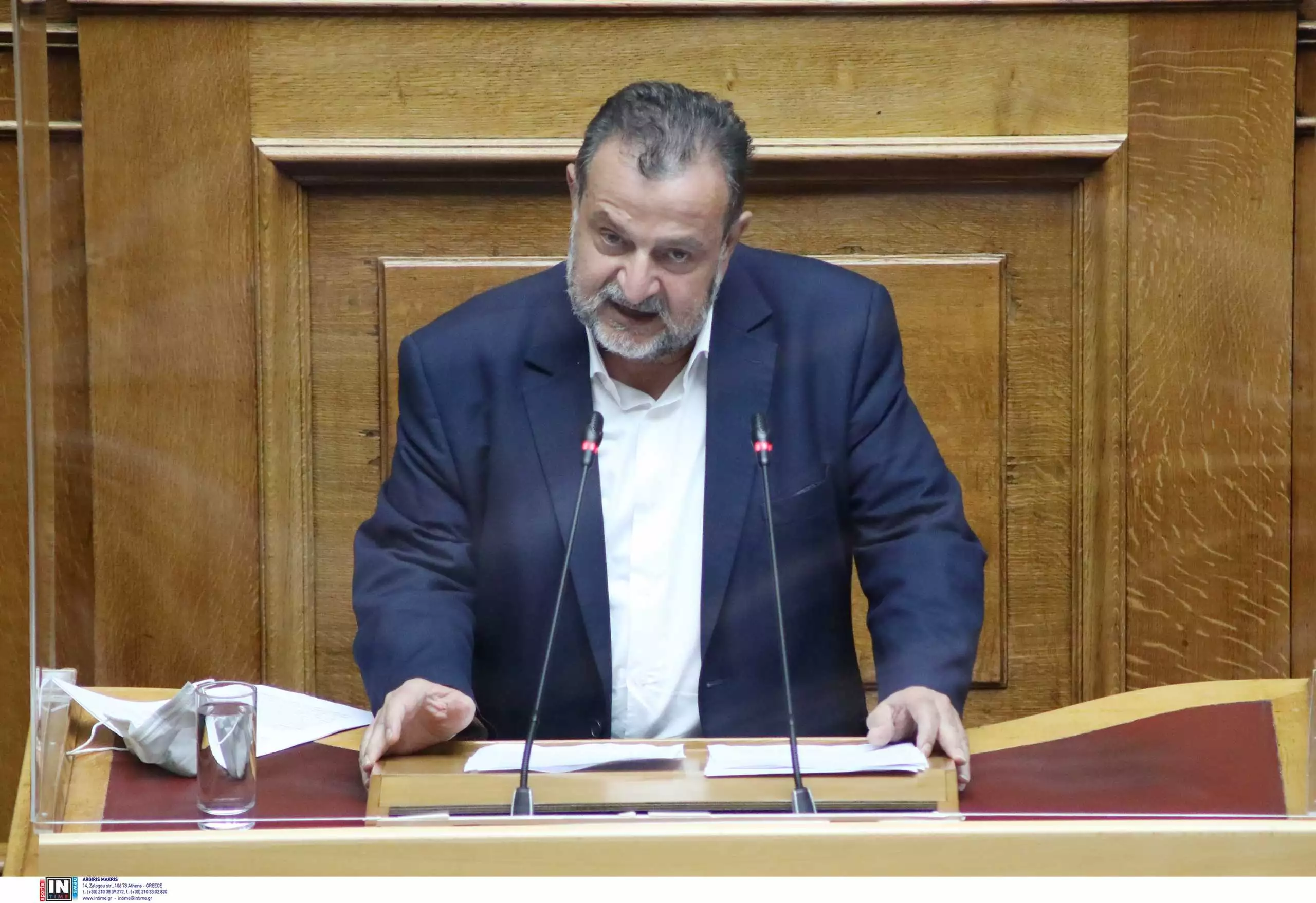 Θετικός στον κορωνοϊό ο Βασίλης Κεγκέρογλου