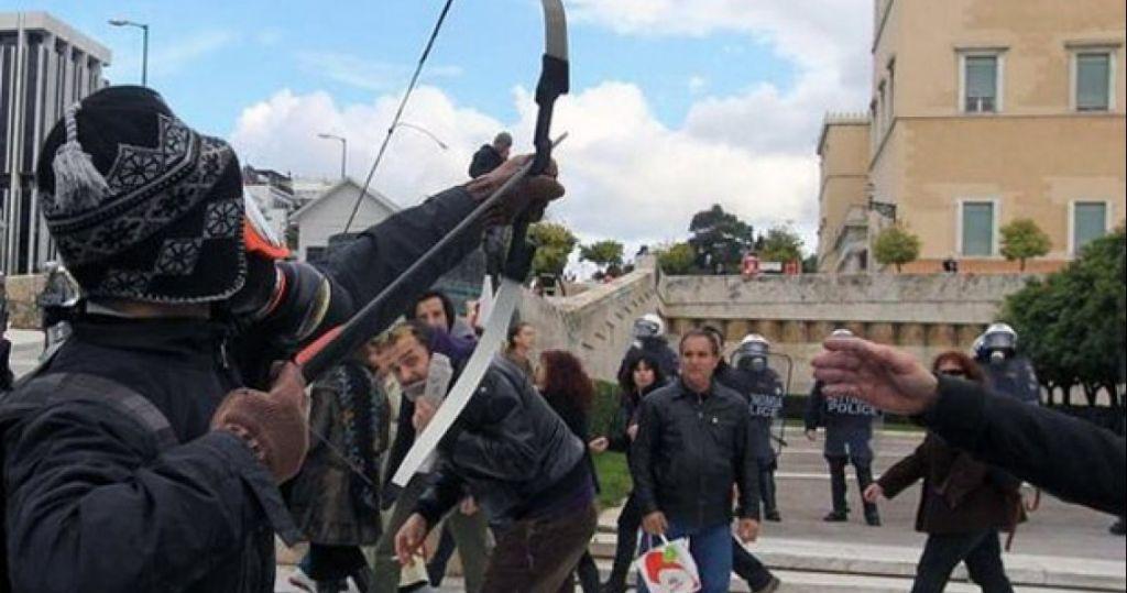 Γιάννης Μιχαηλίδης: Μεταφέρθηκε στο νοσοκομείο – Έκανε απεργία πείνας εδώ και ένα μήνα