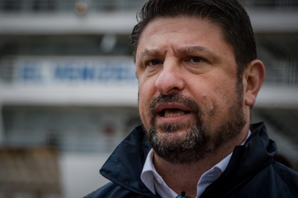 Οι Τούρκοι παρενόχλησαν μέσω ασυρμάτου το ελικόπτερο που μετέφερε τον Ν.Χαρδαλιά στον Άη Στράτη (upd)