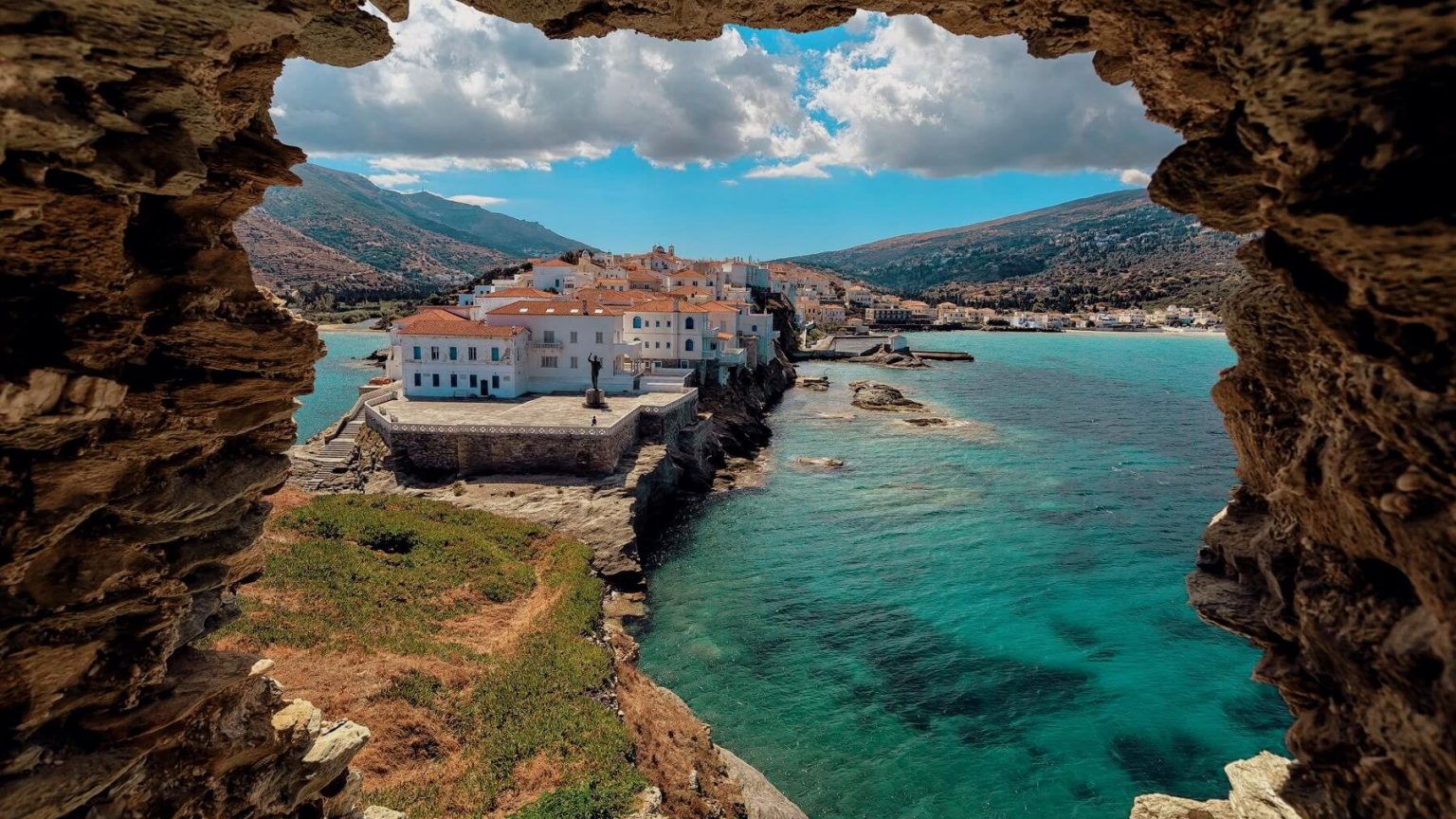 Στους κορυφαίους ανερχόμενους προορισμούς του κόσμου η Άνδρος