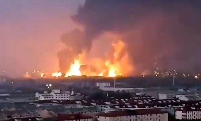 Κίνα: Τουλάχιστον ένας άνθρωπος σκοτώθηκε από πυρκαγιά που ξέσπασε σε εργοστάσιο χημικών στη Σανγκάη